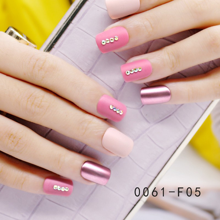 Square Metallic With Stone Nude Nail